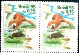Par de selos postais do Brasil de 1995 Rio Tietê M