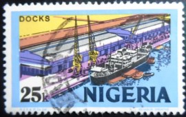 Selo postal da Nigéria de 1973 Docks