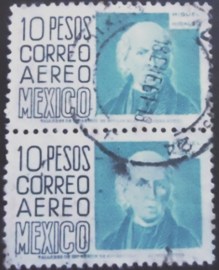 Par de selos postais do México de 1953 Miguel Hidalgo