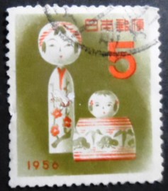 Selo postal do Japão de 1955 Kokeshi Dolls