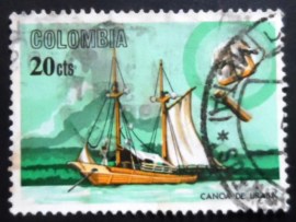 Selo postal da Colômbia de 1966 Uraba Canoe