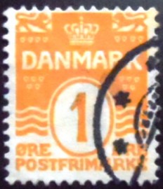 Selo postal da Dinamarca de 1905 Wavy Lines 1