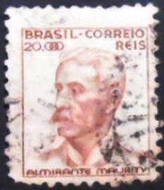 Selo postal do Brasil de 1942 Almirante Maurity U