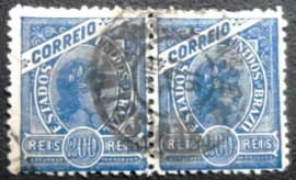 Par de selos postais do Brasil de 1905 Alegoria da República 200