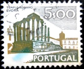 Selo postal de Portugal de 1974 Roman Temple Evora