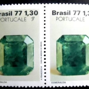 Par de selos do Brasil de 1977 Esmeralda