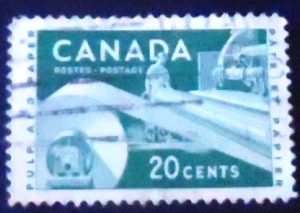 Selo postal do Canadá de 1956 Paper Industry