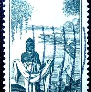 Selo postal da África Ocidental Francesa de 1947 Azwa Women at Niger River