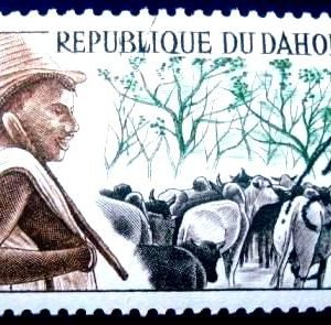 Selo postal de Dahomey de 1963 Peuhl herd boy