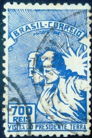 Selo postal comemorativo do Brasil de 1935 C 84 U