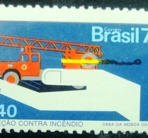 Selo postal do Brasil de 1973 Proteção contra Incêndio