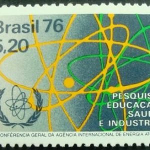 Selo Postal Comemorativo do Brasil de 1976 - C 954 M