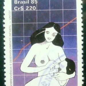 Selo postal do Brasil de 1985 Aleitamento e Crescimento
