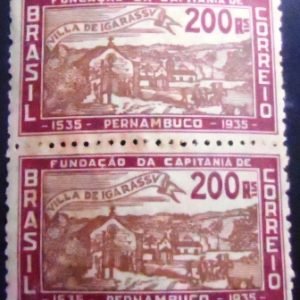 Par de selos postais do Brasil de 1935 Vila de Igarassu