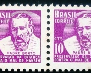 Par de selos postais do Brasil de 1961 Padre Bento H7 M