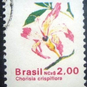 Selo postal regular emitido no Brasil em 1989 - 673 U