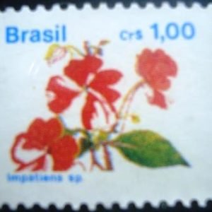 Selo postal do Brasil de 1990 Maria-sem-vergonha