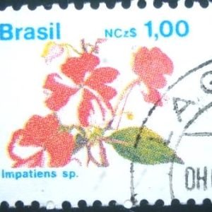 Selo postal do Brasil de 1990 Maria-sem-vergonha