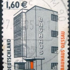 Selo postal da Alemanha de 2002 Bauhaus Dessau - 2207 U