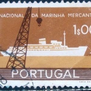 Selo postal de Portugal de 1958 Ship Santa Maria