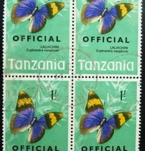 Quadra de selos postais da Tanzânia de 1973 Gold-banded Forester