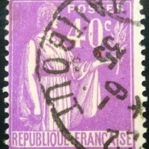 Selo postal da França de 1933 Type Peace 40