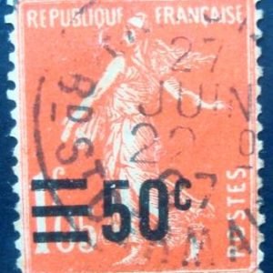 Selo postal da França de 1927 Semeuse camée 50