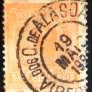 Selo postal do Brasil de 1918 Alegoria República 300