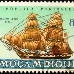 Selo postal de Moçambique de 1963 Brigantine Lebre 1793 U