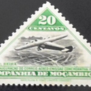 Selo postal da Companhia de Moçambique de 1935 Airplane over Beira 20 M