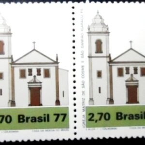 Par de selos postais do Brasil de 1977 Matriz Igaraçu M PR