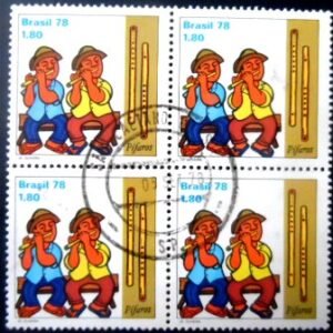 Quadra de selos postais do Brasil de 1978 Tocadores de Pífaros U QD