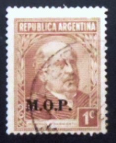 Selo postal da Argentina de 1935 Ministry of Public Works ovpt 1 U M.O.P.