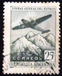 Selo postal da Argentina de 1948 Plane over the Andes 25 U sev
