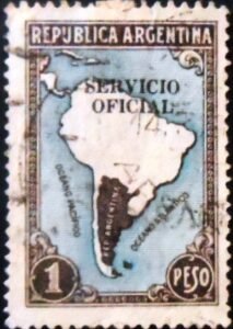 Selo postal da Argentina de 1945 South America Map without borderlines 1 ovpt U D sev