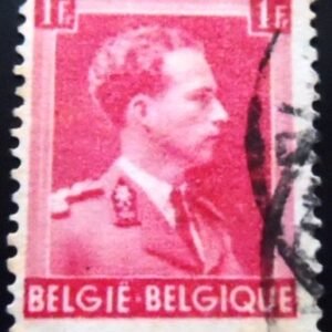 Selo postal da Bélgica de 1941 King Leopold III Open Collar 1 U sev