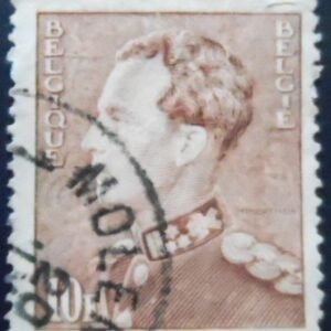 Selo postal da Bélgica de 1946 King Leopold III Poortman 10 U sev b