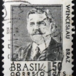Imagem similar à do selo postal do Brasil de 1968 Wenceslau Braz
