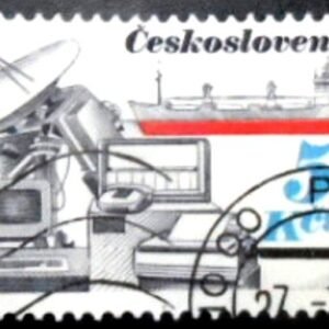 Selo postal da Tchecoslováquia de 1989 Vltava (Tanker) and Communications Equipment U