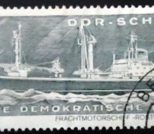 Selo postal da Alemanha Oriental de 1971 Cargo Motor Ship Rostock U