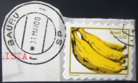 Fragmento com selo posta do Brasil de 1998 Bananas U bau