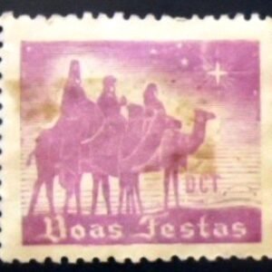 Selo postal do Brasil de 1946 DCT Reis Magos N vinho