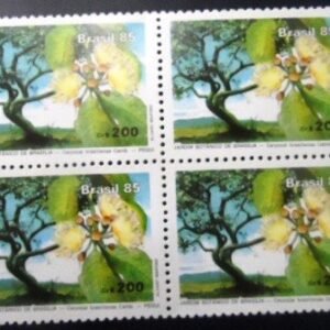 Quadra de selos postais do Brasil de 1985 Pequi M QD