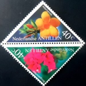 Se-tenant das Antilhas Holandesas de 1999 Bougainvillea & Allamanda M SET