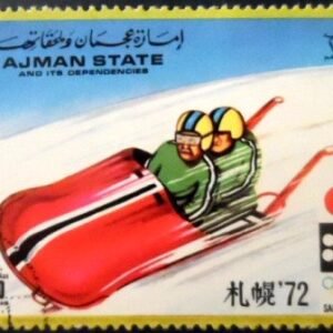 Selo de postal de Ajman de 1971 Bobsleigh NCC A
