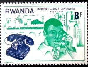 Selo postal da Ruanda de 1976 Telephone subscriber from Rwanda M A
