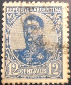 Selo postal da Argentina de 1909 General San Martín 12 UC