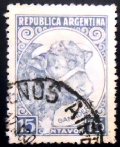 Selo postal da Argentina de 1939 Cattle 15 U sev