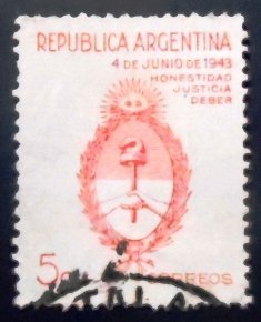 Selo postal da Argentina de 1943 Arms of Argentina 5 U