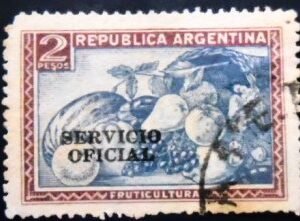 Selo postal Argentina 1945 Fruits 2 ovpt U